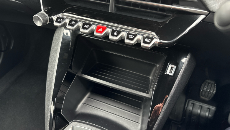 Peugeot 2008 1.2 PureTech Active Premium+ 5dr Petrol Estate